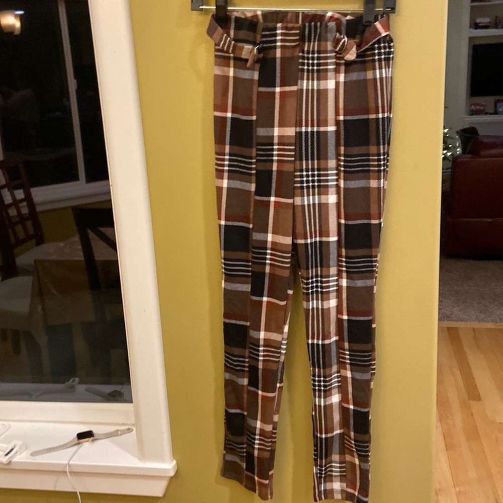 EUC WOMEN’S PANTS